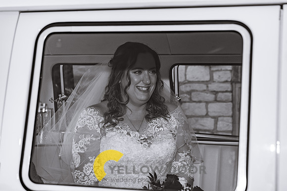 Emma and Olly Notley Tythe Barn_0102