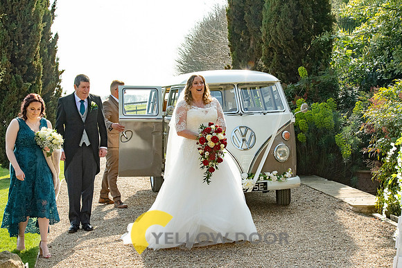 Emma and Olly Notley Tythe Barn_0107