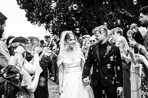Jordana & Josh Notley Tythe Barn- 325