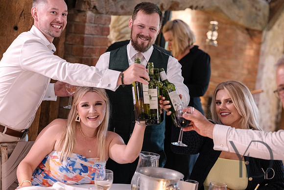 Katie & Matt Notley tythe barn- 332