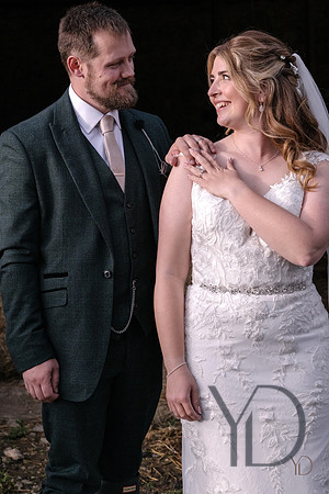 Katie & Matt Notley tythe barn- 436