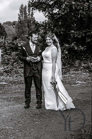 Katie & Matt Notley tythe barn- 297