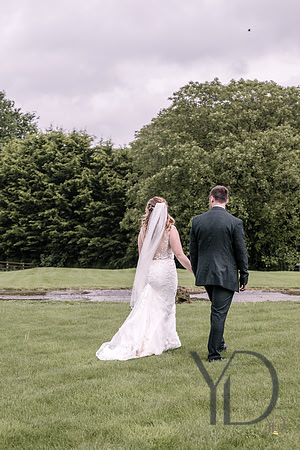 Katie & Matt Notley tythe barn- 272